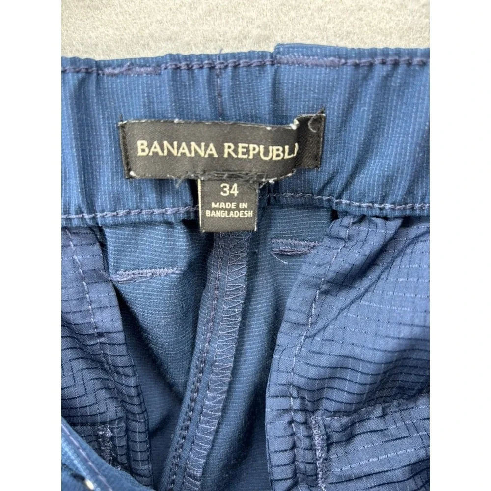 Banana‎ Republic Performance Shorts Mens 34 Blue Textured Golf Casual
